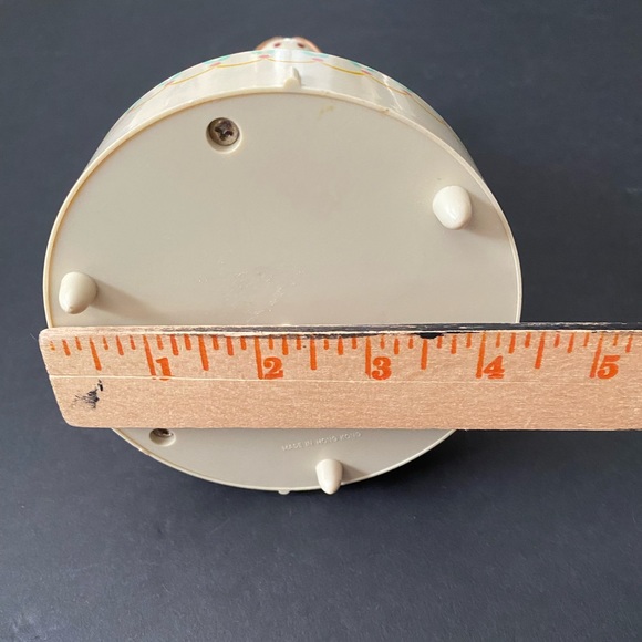 Vintage Angel Music BoxMade in Hong Kong Plays-“Silent Night”Christmas Holiday - Picture 3 of 14